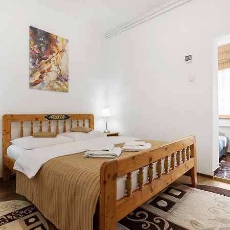 Casa Rasnoveana Extérieur photo