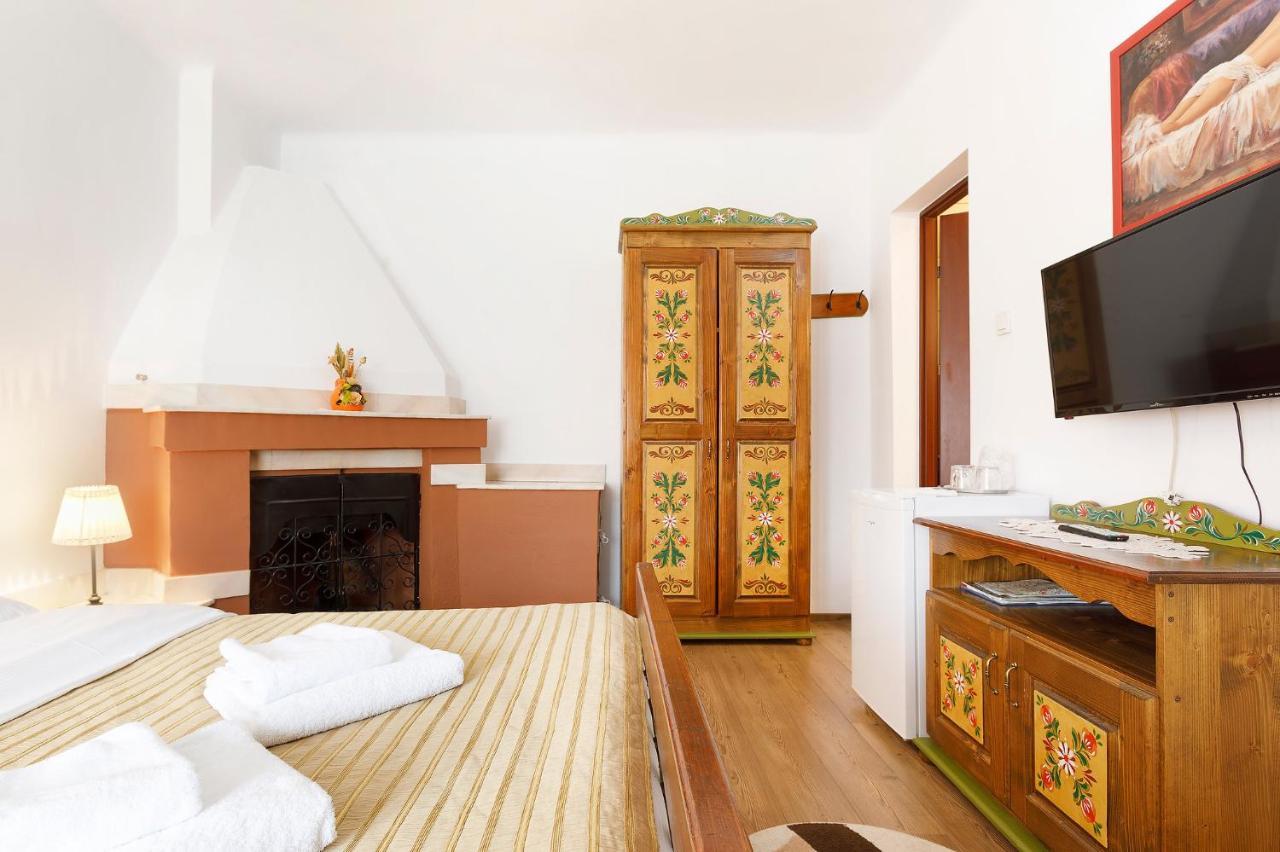 Casa Rasnoveana Extérieur photo