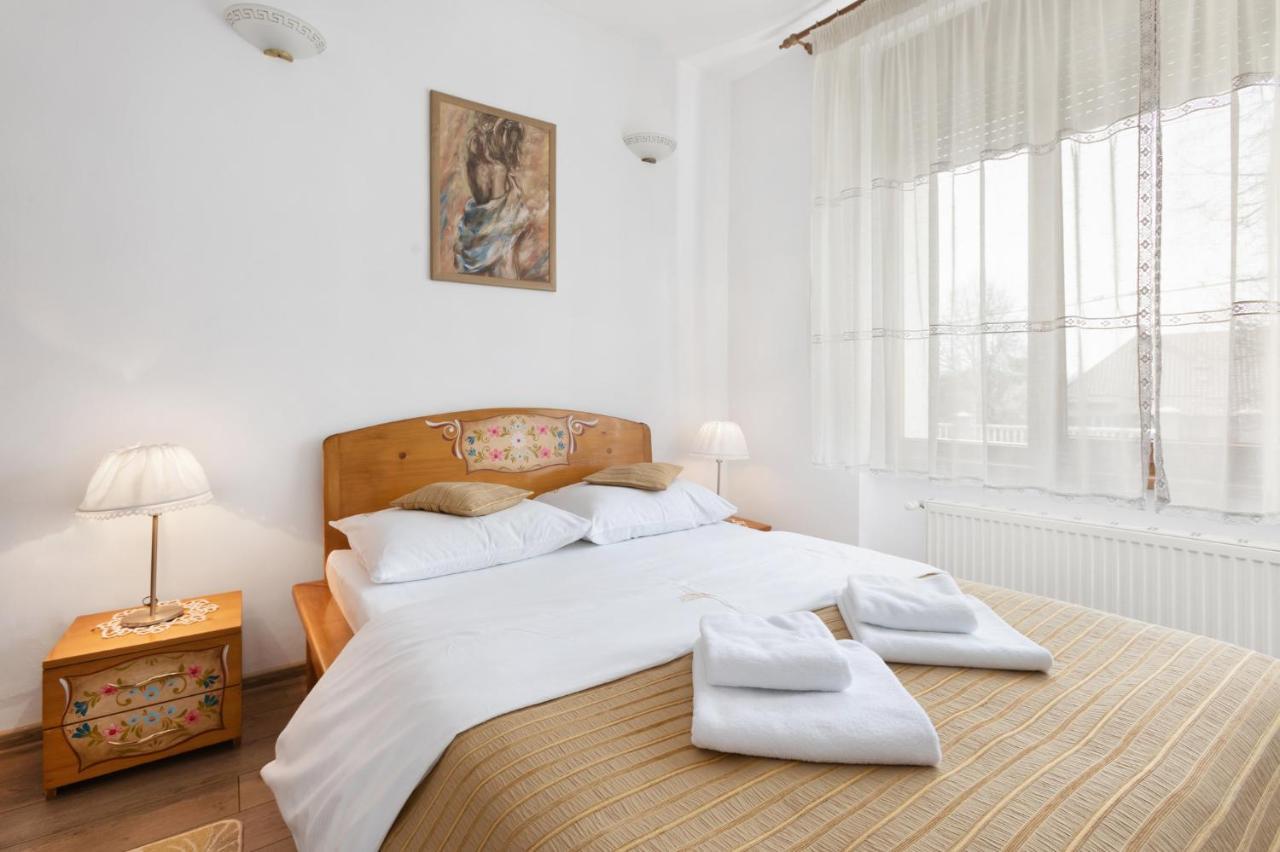 Casa Rasnoveana Extérieur photo