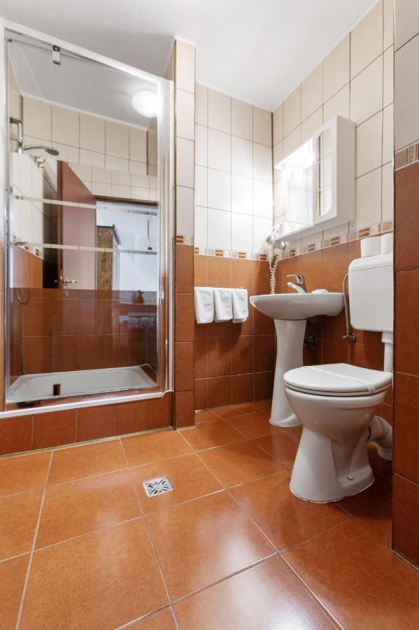 Casa Rasnoveana Extérieur photo