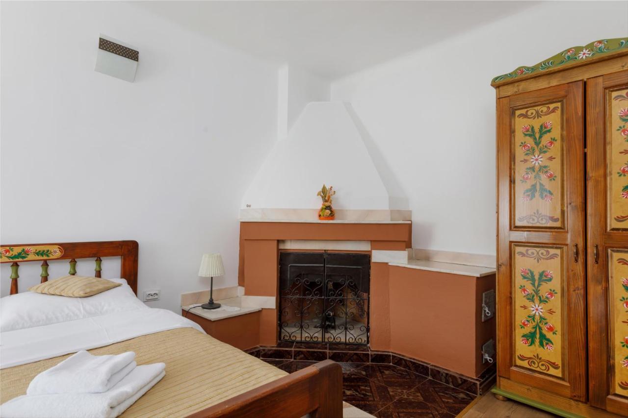 Casa Rasnoveana Extérieur photo